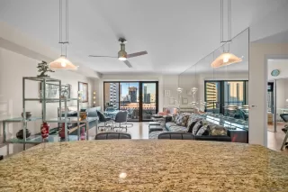 Photo #5: 230004210 Listing