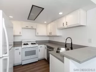 Photo #1: 230004221 Listing 