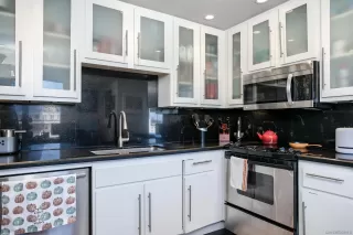 Photo #6: 230004234 Listing