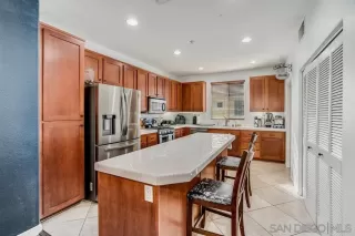 Photo #3: 230004236 Listing