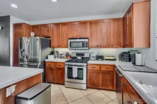 Photo #4: 230004236 Listing