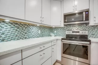 Photo #3: 230004243 Listing 