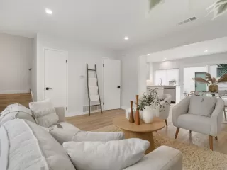 Photo #3: 230004288 Listing