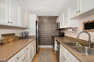 Photo #5: 230004298 Listing