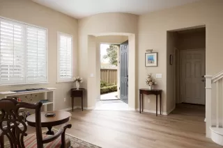 Photo #6: 230004308 Listing