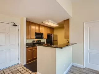 Photo #5: 230004318 Listing