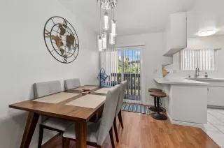 Photo #4: 230004391 Listing 