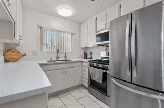 Photo #6: 230004391 Listing 