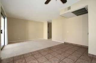 Photo #4: 230004427 Listing