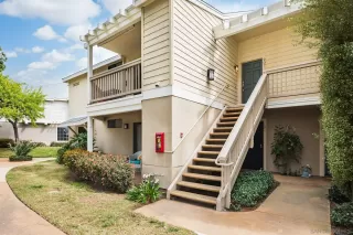 Photo #4: 230004446 Listing