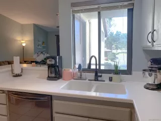 Photo #4: 230004450 Listing