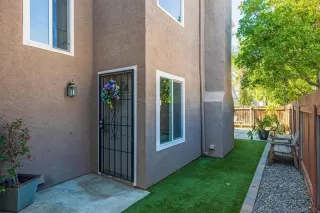 Photo #5: 230004451 Listing