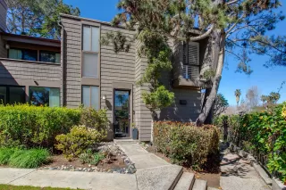 Photo #2: 230004456 Listing