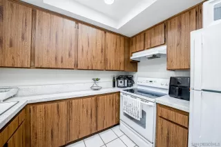 Photo #4: 230004498 Listing