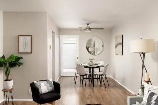 Photo #2: 230004507 Listing