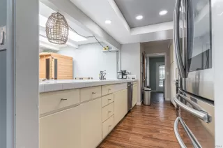 Photo #5: 230004542 Listing