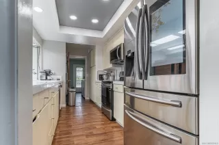 Photo #6: 230004542 Listing