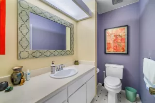 Photo #3: 230004596 Listing