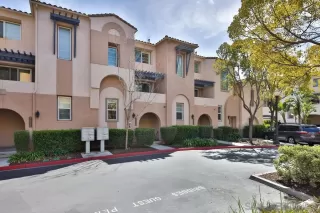 Photo #3: 230004608 Listing