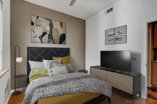 Photo #2: 230004661 Listing