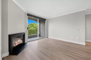 Photo #6: 230004746 Listing 