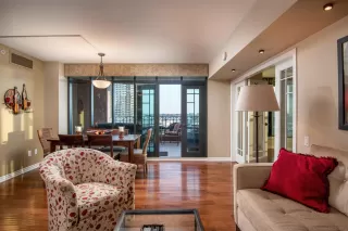 Photo #4: 230004779 Listing 