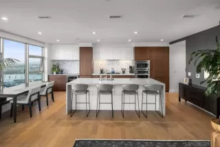 Photo #5: 230004800 Listing