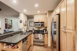 Photo #4: 230004834 Listing