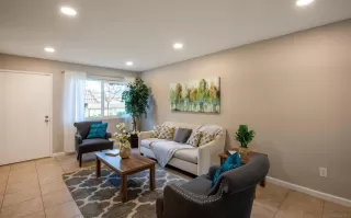 Photo #4: 230004844 Listing