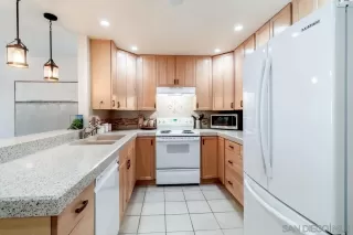 Photo #5: 230004862 Listing