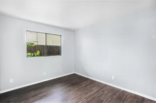 Photo #4: 230004892 Listing