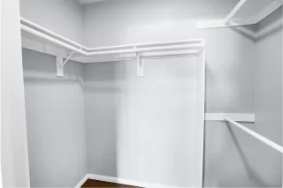 Photo #6: 230004892 Listing