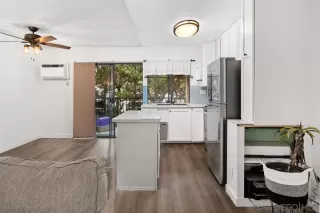 Photo #5: 230004915 Listing