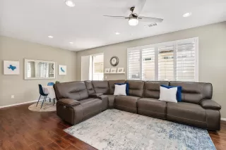 Photo #2: 230004920 Listing 