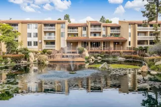 Photo #3: 230004937 Listing