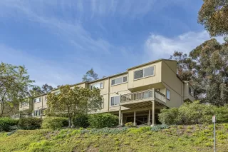 Photo #3: 230004945 Listing 