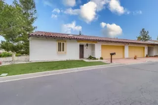 Photo #4: 230004961 Listing