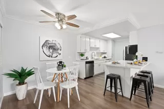 Photo #5: 230004966 Listing