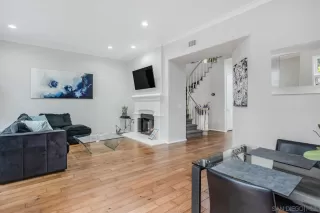 Photo #4: 230004968 Listing