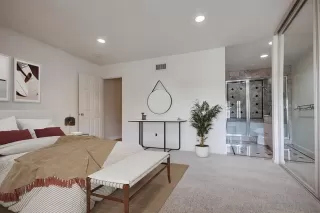 Photo #3: 230004977 Listing