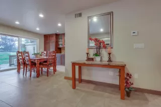 Photo #6: 230005009 Listing