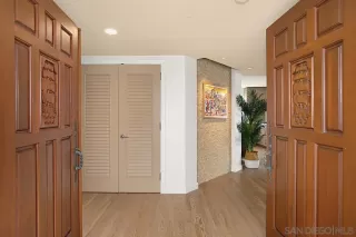 Photo #6: 230005028 Listing