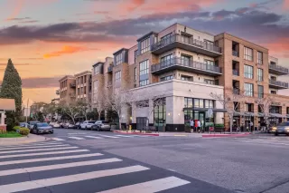 Photo #1: 230005043 Listing