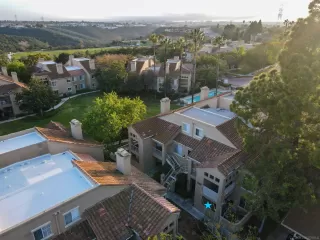 Photo #2: 230005048 Listing