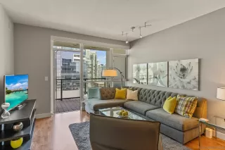 Photo #6: 230005100 Listing