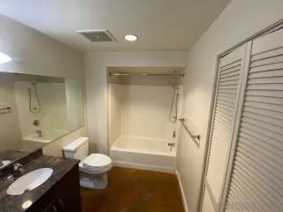 Photo #6: 230005122 Listing 