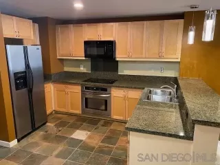 Photo #3: 230005164 Listing