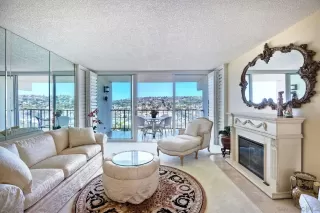 Photo #3: 230005176 Listing