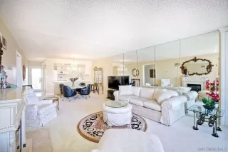 Photo #6: 230005176 Listing