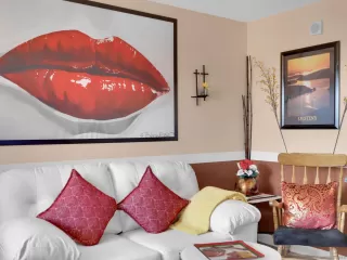 Photo #2: 230005182 Listing 